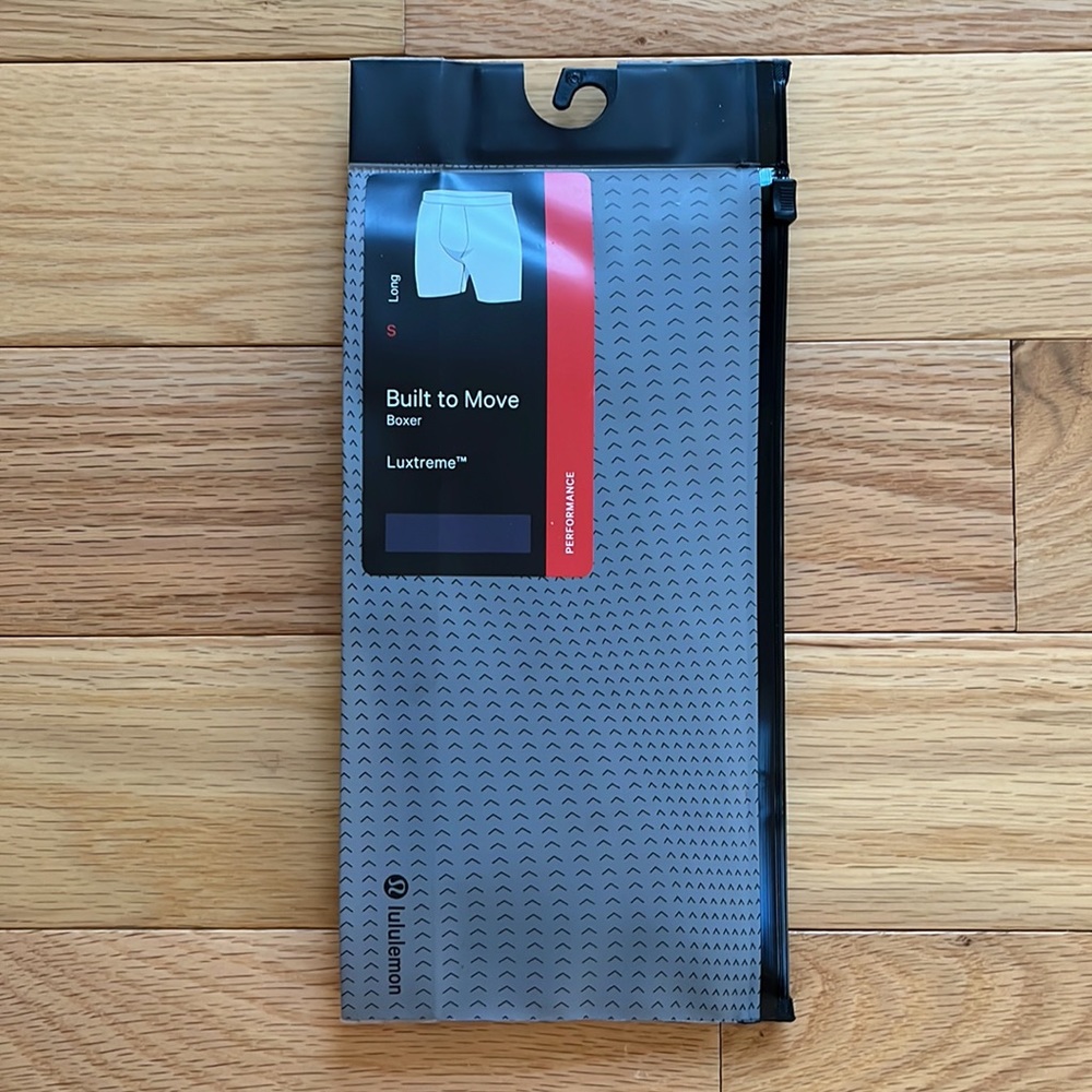 Lululemon Built to Move Boxer Long 7” *Graphite Grey